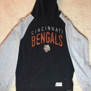 Black and Gray Vintage NFL Cincinnati Bengals Youth XL Hoodie